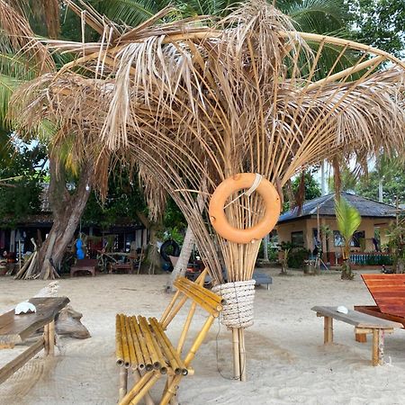 Baanyaiguesthouse マーク島 エクステリア 写真