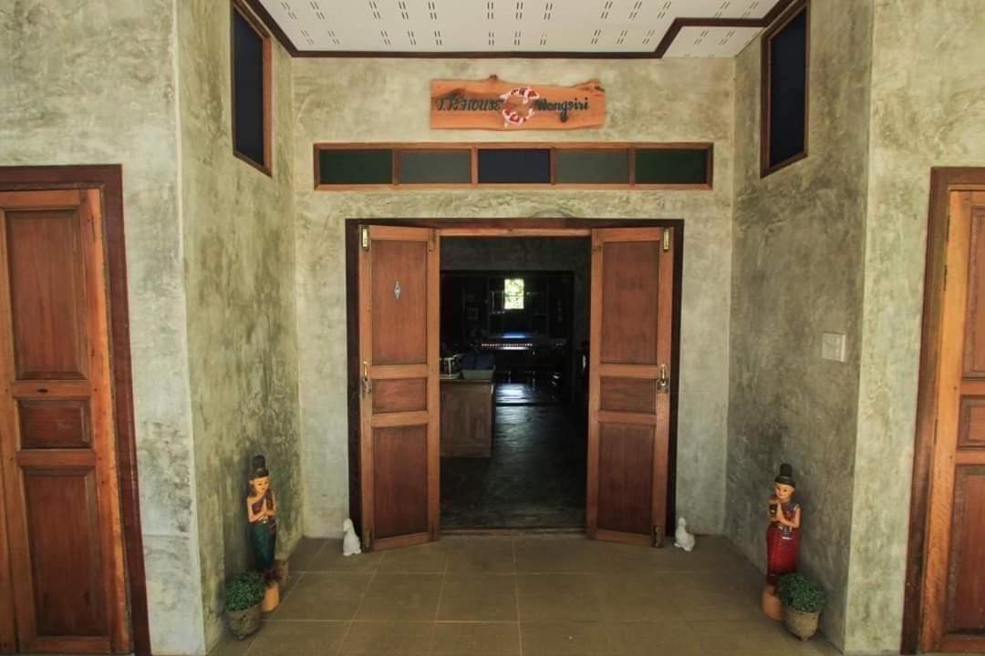 Baanyaiguesthouse マーク島 エクステリア 写真