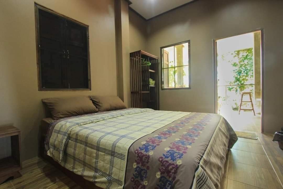Baanyaiguesthouse マーク島 エクステリア 写真