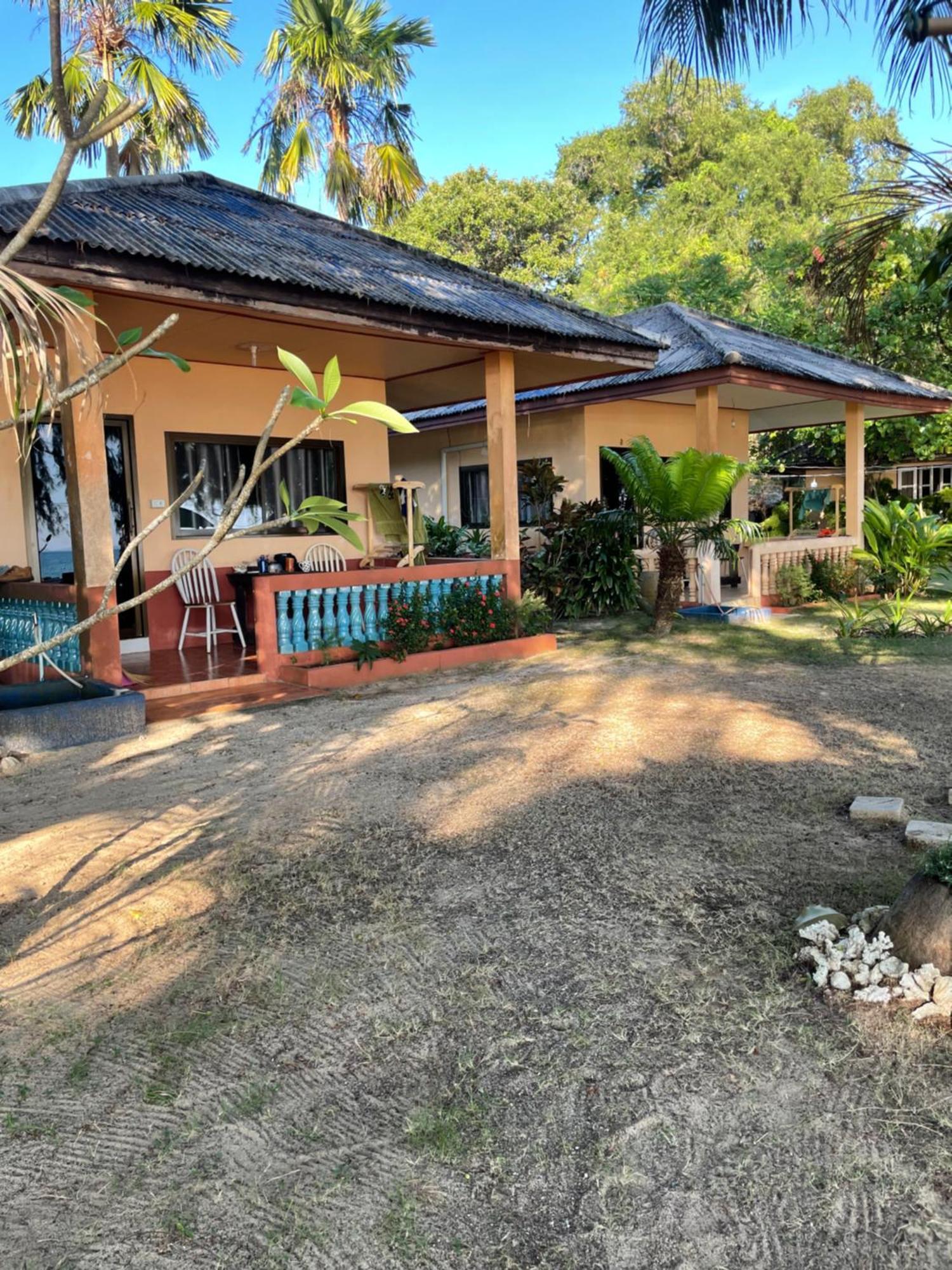 Baanyaiguesthouse マーク島 エクステリア 写真
